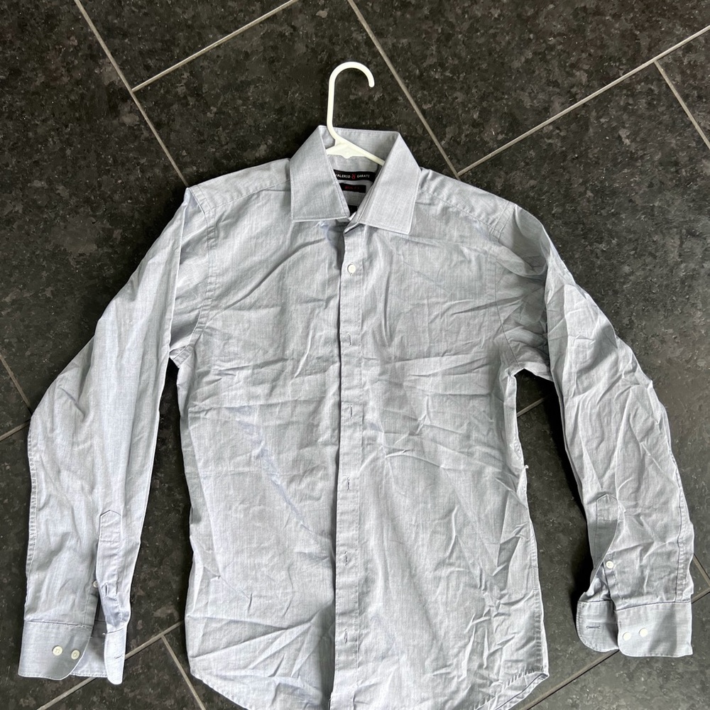 Classic Blue Dress Shirt with Textured Fabric